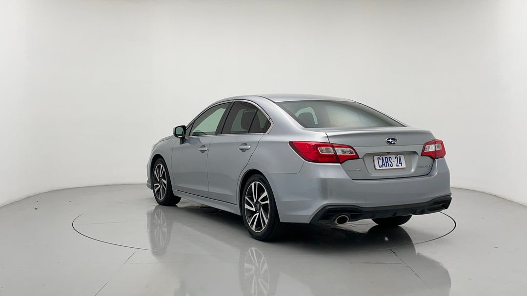 Left Back Diagonal (45- Degree) View