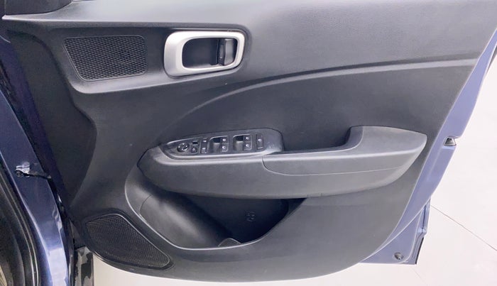 2019 Hyundai VENUE 1.0 TURBO GDI SX+ AT, Petrol, Automatic, 19,287 km, Driver Side Door Panels Control