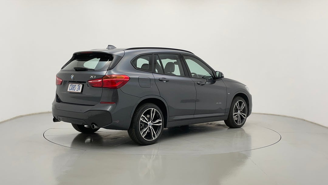 2017 BMW X1 Xdrive 25i M Sport, Automatic, 74917 km, Right Back Diagonal (45- Degree) View
