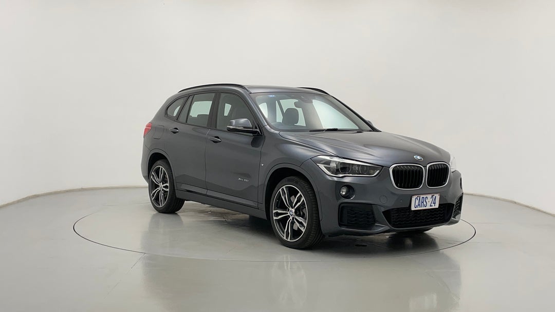 2017 BMW X1 Xdrive 25i M Sport, Automatic, 74917 km, Right Front Diagonal (45- Degree) View