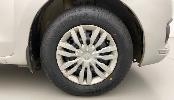 2018 Maruti Dzire VDI, Diesel, Manual, 78,099 km, Right Front Wheel