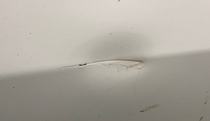 2018 Maruti Dzire VDI, Diesel, Manual, 78,099 km, Front passenger door - Minor scratches