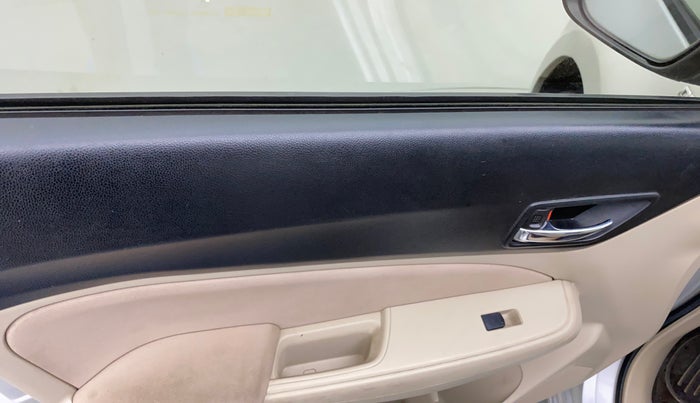 2018 Maruti Dzire VDI, Diesel, Manual, 78,099 km, Left front window switch / handle - Power window makes minor noise