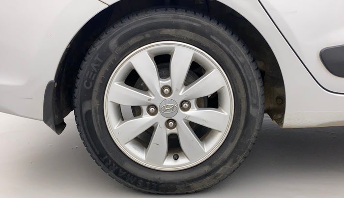 2016 Hyundai Xcent SX 1.2 (O), CNG, Manual, 72,419 km, Right Rear Wheel