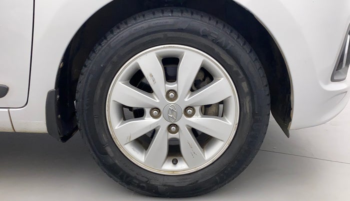 2016 Hyundai Xcent SX 1.2 (O), CNG, Manual, 72,419 km, Right Front Wheel
