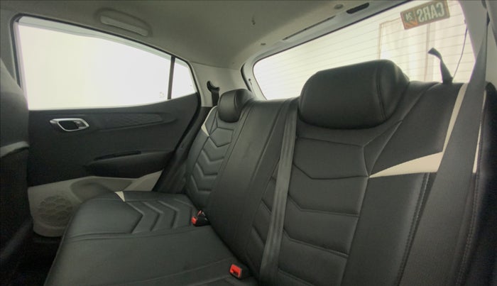 2020 Hyundai GRAND I10 NIOS SPORTZ AMT 1.2 KAPPA VTVT, Petrol, Automatic, 40,882 km, Right Side Rear Door Cabin