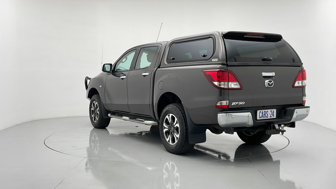 Left Back Diagonal (45- Degree) View