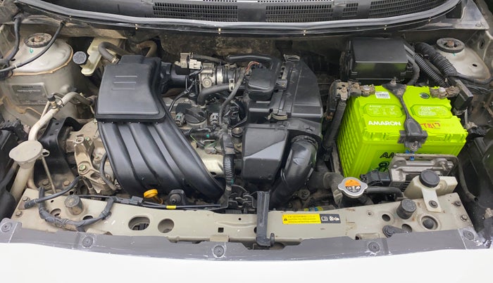 2013 Nissan Micra XV CVT, Petrol, Automatic, 1,21,311 km, Open Bonet