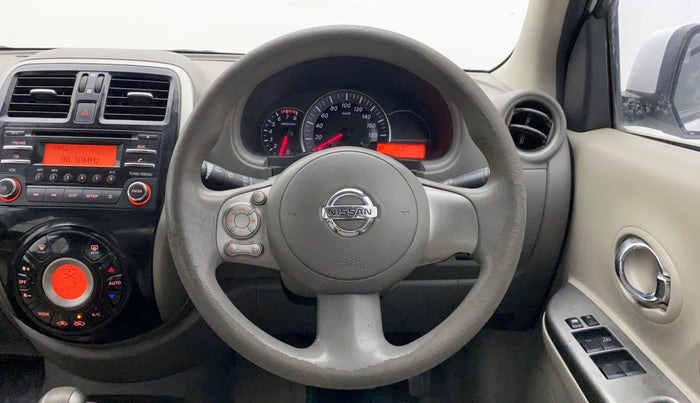 2013 Nissan Micra XV CVT, Petrol, Automatic, 1,21,311 km, Steering Wheel Close Up