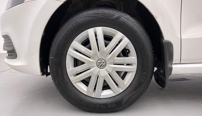 2018 Volkswagen Polo COMFORTLINE 1.0L MPI, Petrol, Manual, 1,01,739 km, Left Front Wheel