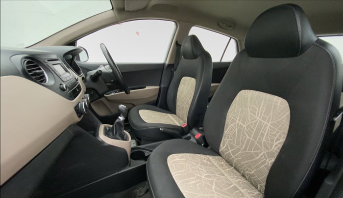 2016 Hyundai Grand i10 ASTA 1.2 KAPPA VTVT, Petrol, Manual, 19,299 km, Right Side Front Door Cabin