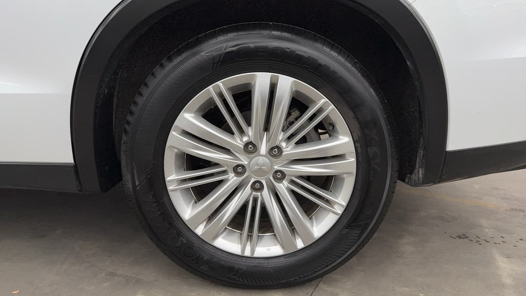2024 Mitsubishi Outlander Es 5 Seat (2WD), Automatic, 56447 km, Left Rear Wheel