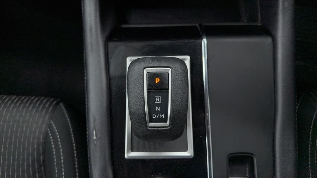2024 Mitsubishi Outlander Es 5 Seat (2WD), Automatic, 56447 km, Gear Lever 