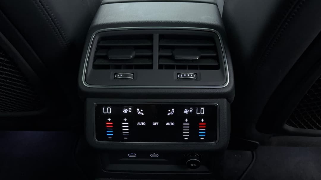 2021 Audi A7 45 Tfsi Quattro Mhev, Automatic, 51137 km, Rear A/C Vent