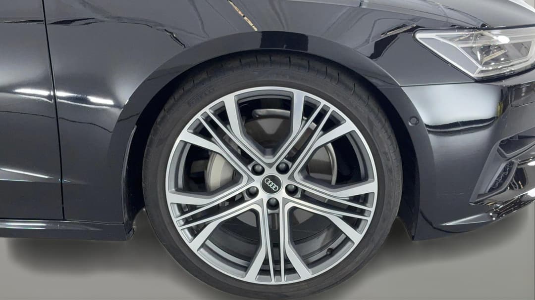 2021 Audi A7 45 Tfsi Quattro Mhev, Automatic, 51137 km, Right Front Wheel