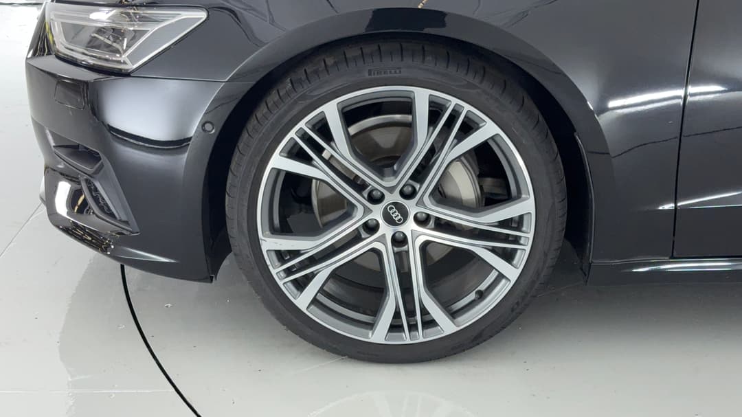 2021 Audi A7 45 Tfsi Quattro Mhev, Automatic, 51137 km, Left Front Wheel