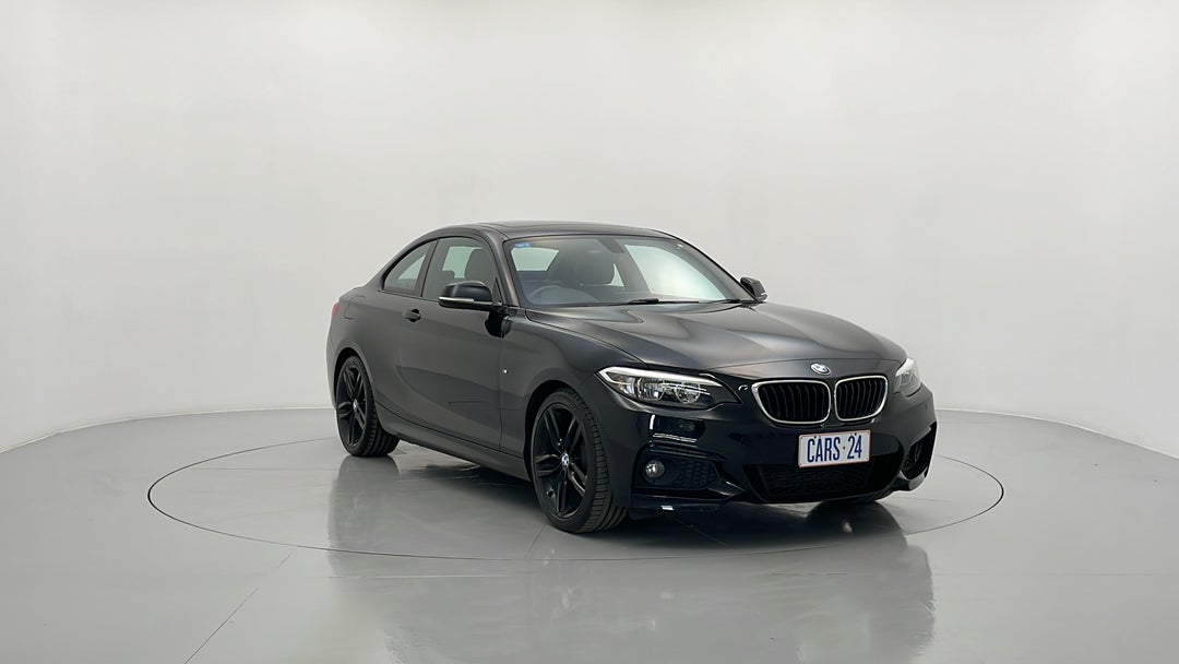 Right Front Diagonal (45- Degree) View