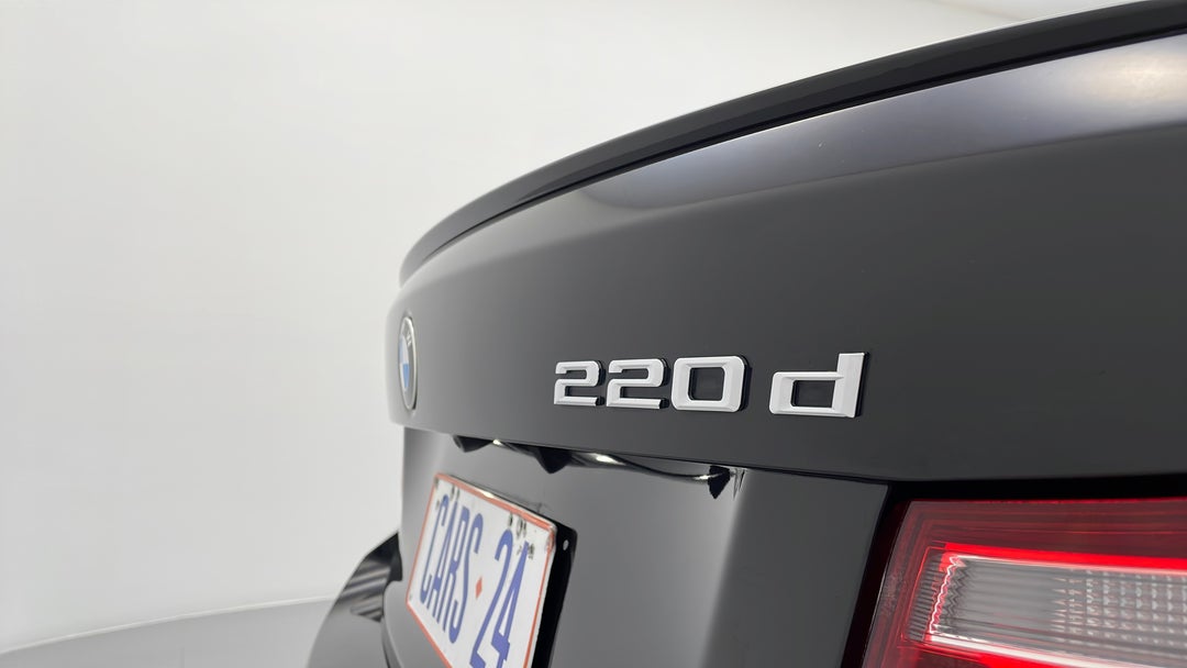 Badge (Boot Right Side)