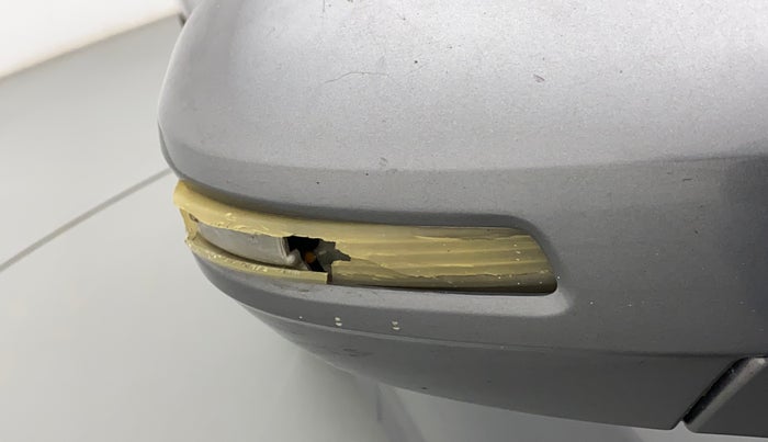 2014 Maruti Swift Dzire VDI, Diesel, Manual, 1,22,688 km, Right rear-view mirror - Indicator light has minor damage