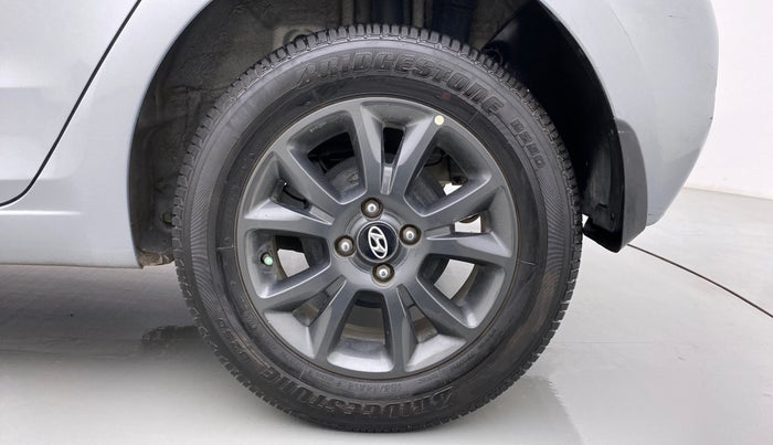 2019 Hyundai Elite i20 SPORTZ PLUS 1.2, Petrol, Manual, 22,205 km, Left Rear Wheel