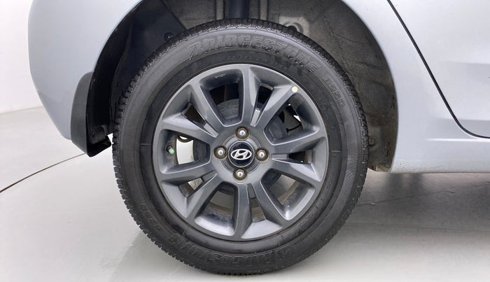 2019 Hyundai Elite i20 SPORTZ PLUS 1.2, Petrol, Manual, 22,205 km, Right Rear Wheel