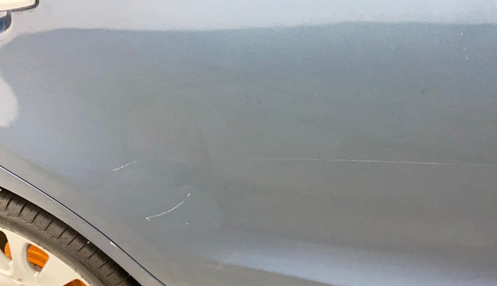 2017 Maruti Baleno ZETA PETROL 1.2, Petrol, Manual, 63,359 km, Right rear door - Minor scratches