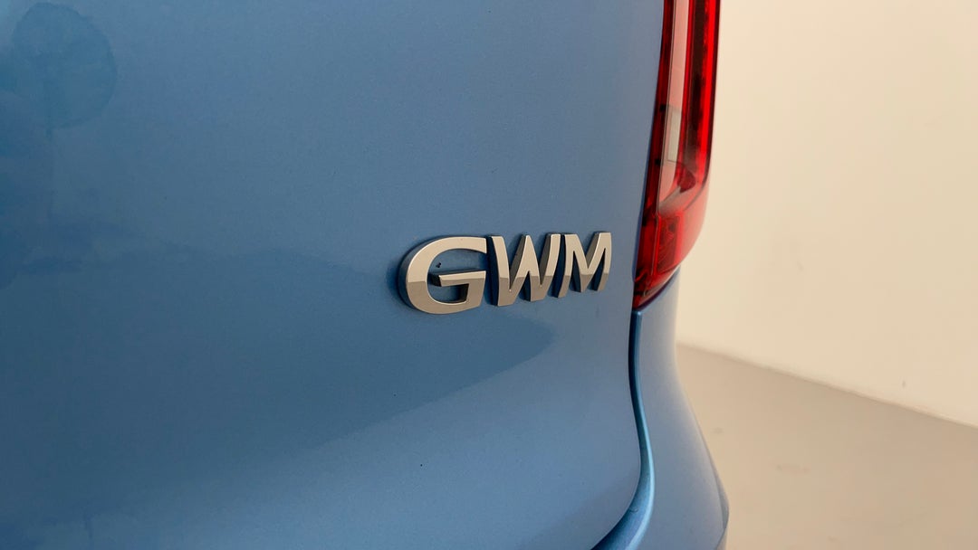 Badge (Boot Right Side)