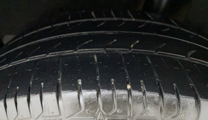 2019 Maruti Baleno ZETA DDIS 190, Diesel, Manual, 99,837 km, Left Rear Tyre Tread