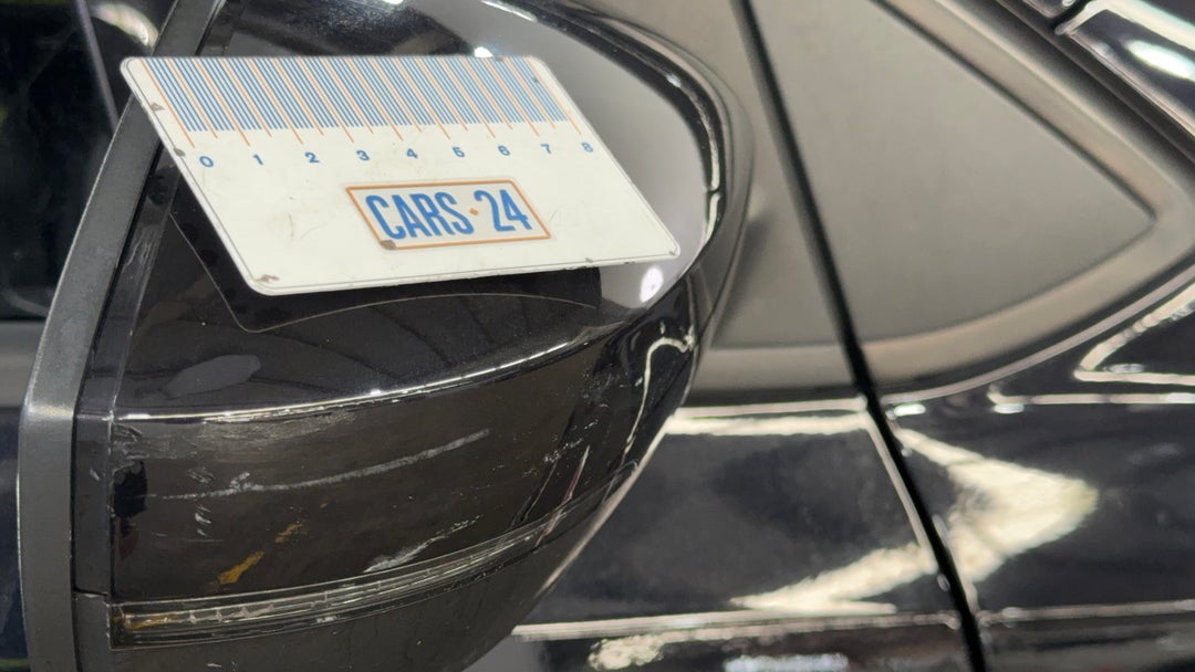 Side Mirrors Housing RHS Scratch