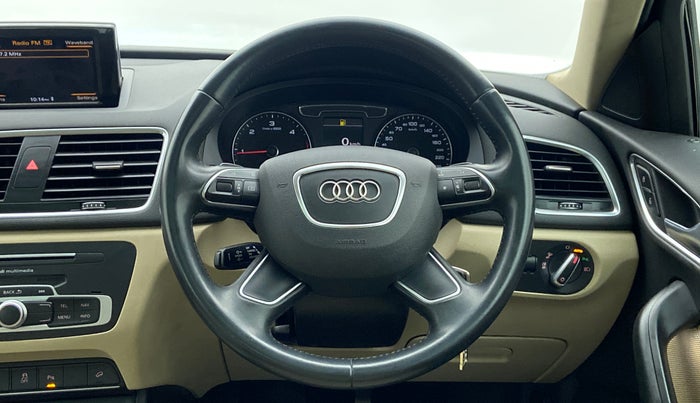 2016 Audi Q3 35TDI PREMIUM, Diesel, Automatic, 87,534 km, Steering Wheel Close Up