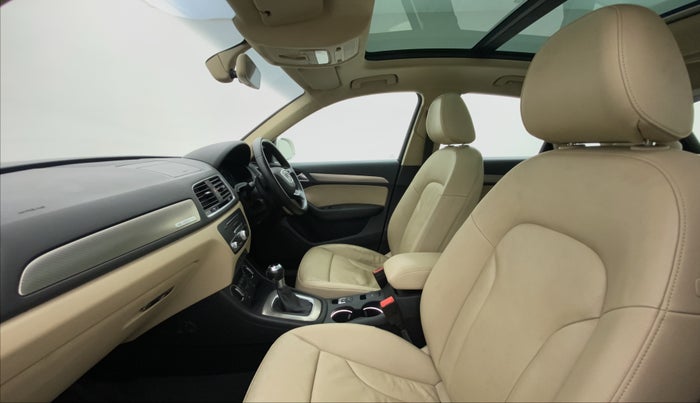 2016 Audi Q3 35TDI PREMIUM, Diesel, Automatic, 87,534 km, Right Side Front Door Cabin