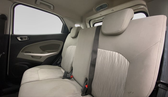 2015 Ford Ecosport 1.0 ECOBOOST TITANIUM, Petrol, Manual, 51,187 km, Right Side Rear Door Cabin