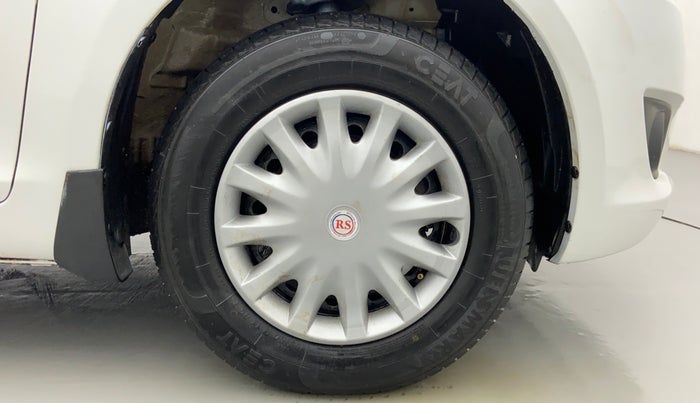 2013 Maruti Swift VDI, Diesel, Manual, 40,550 km, Right Front Wheel