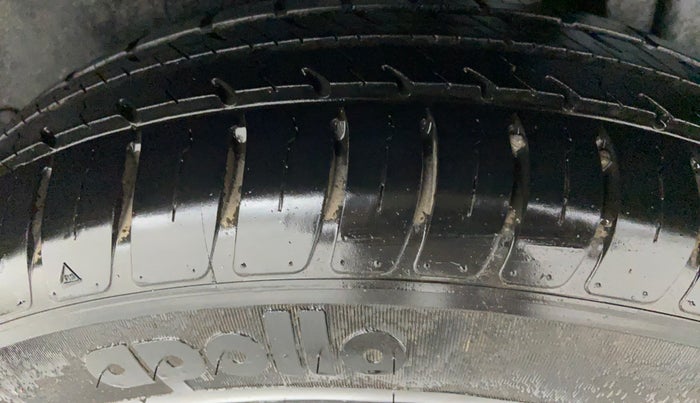 2013 Maruti Swift VDI, Diesel, Manual, 40,550 km, Left Rear Tyre Tread