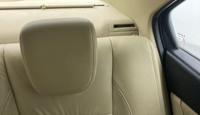 2018 Maruti Ciaz ALPHA DIESEL 1.3, Diesel, Manual, 43,865 km, Second-row left seat - Seat Belt Missing