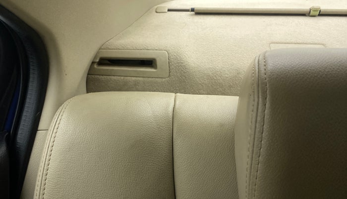 2018 Maruti Ciaz ALPHA DIESEL 1.3, Diesel, Manual, 43,865 km, Second-row right seat - Seat Belt Missing