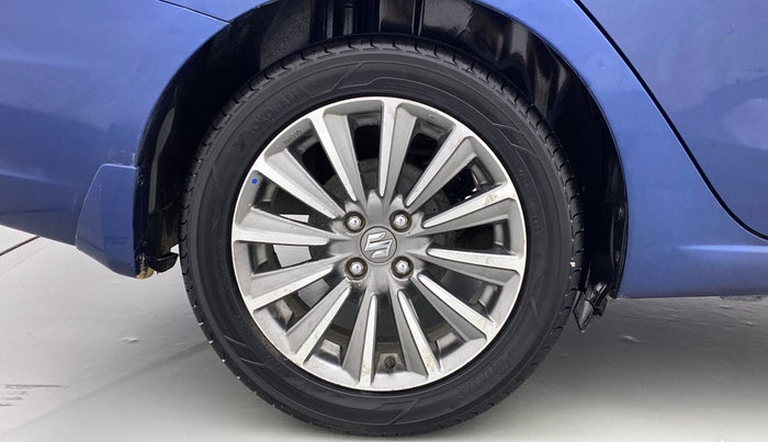 2018 Maruti Ciaz ALPHA DIESEL 1.3, Diesel, Manual, 43,865 km, Right Rear Wheel