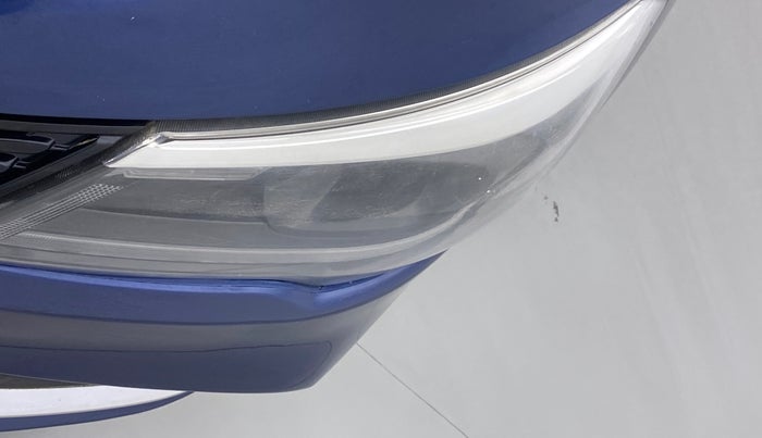 2018 Maruti Ciaz ALPHA DIESEL 1.3, Diesel, Manual, 43,865 km, Left headlight - Minor scratches