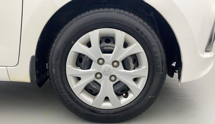 2015 Hyundai Grand i10 MAGNA 1.2 KAPPA VTVT, Petrol, Manual, 33,954 km, Right Front Wheel