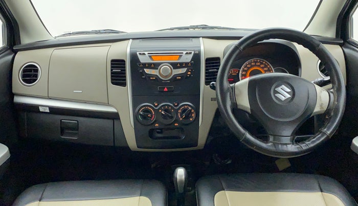 2016 Maruti Wagon R 1.0 VXI AMT, CNG, Automatic, 41,293 km, Dashboard