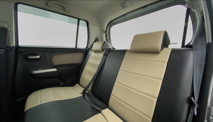 2016 Maruti Wagon R 1.0 VXI AMT, CNG, Automatic, 41,293 km, Right Side Rear Door Cabin