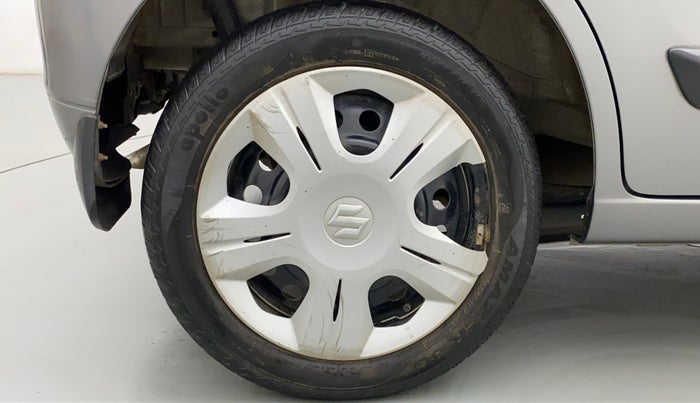 2016 Maruti Wagon R 1.0 VXI AMT, CNG, Automatic, 41,293 km, Right Rear Wheel
