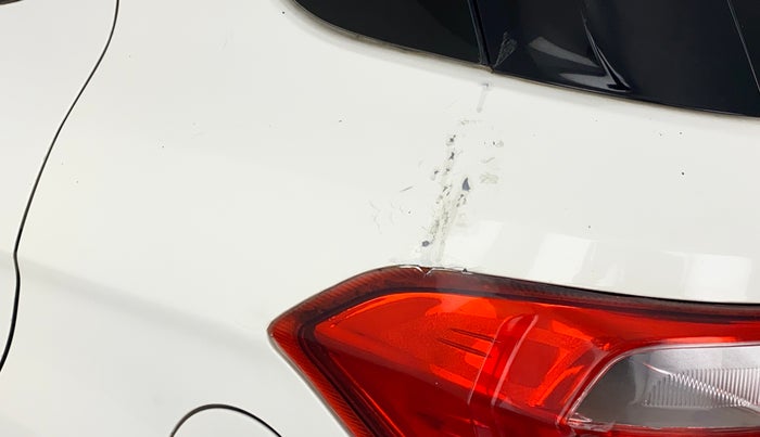 2016 Ford Ecosport 1.5AMBIENTE TI VCT, Petrol, Manual, 21,800 km, Left quarter panel - Paint has minor damage