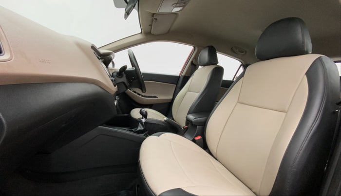 2017 Hyundai Elite i20 ASTA 1.2 (O), Petrol, Manual, 35,408 km, Right Side Front Door Cabin