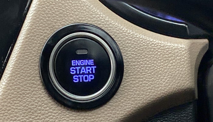 2017 Hyundai Elite i20 ASTA 1.2 (O), Petrol, Manual, 35,408 km, Keyless Start/ Stop Button