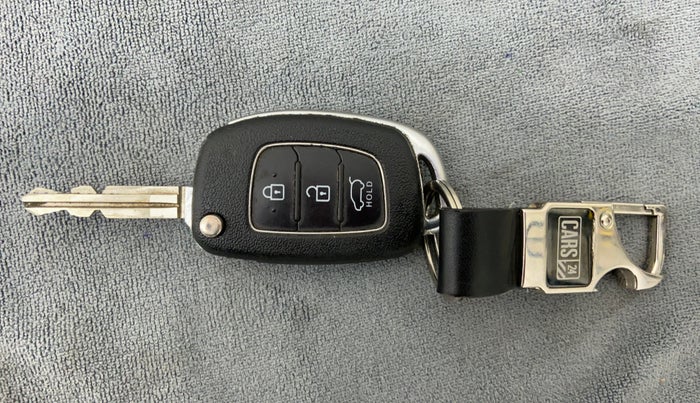 2015 Hyundai Elite i20 SPORTZ 1.2, Petrol, Manual, 62,812 km, Key Close Up