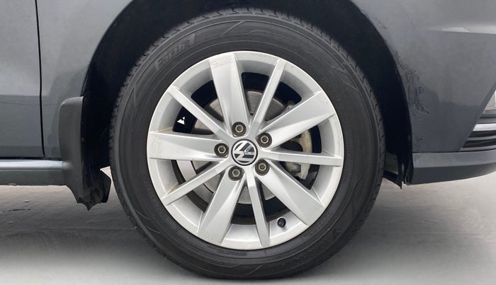 2017 Volkswagen Ameo HIGHLINE 1.5, Diesel, Manual, 68,595 km, Right Front Wheel