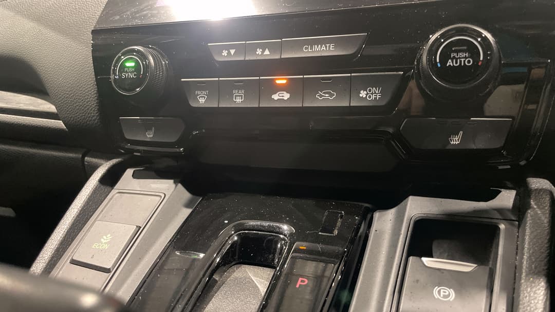 2022 Honda CR-V Black Edition (2WD) 5 Seats, Automatic, 109083 km, Ventilated Seats