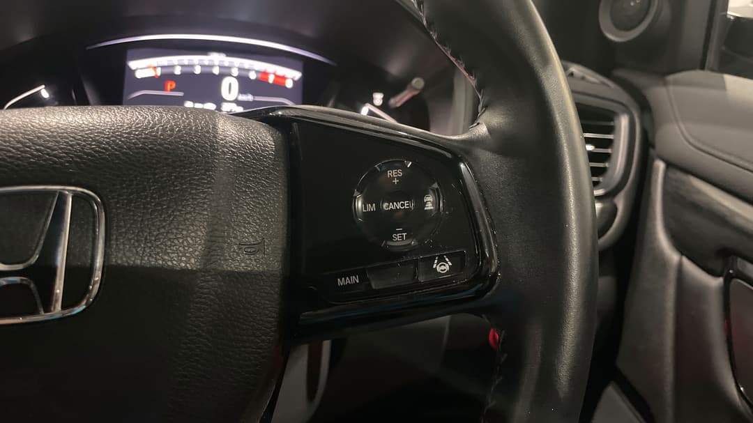 2022 Honda CR-V Black Edition (2WD) 5 Seats, Automatic, 109083 km, Cruise Control