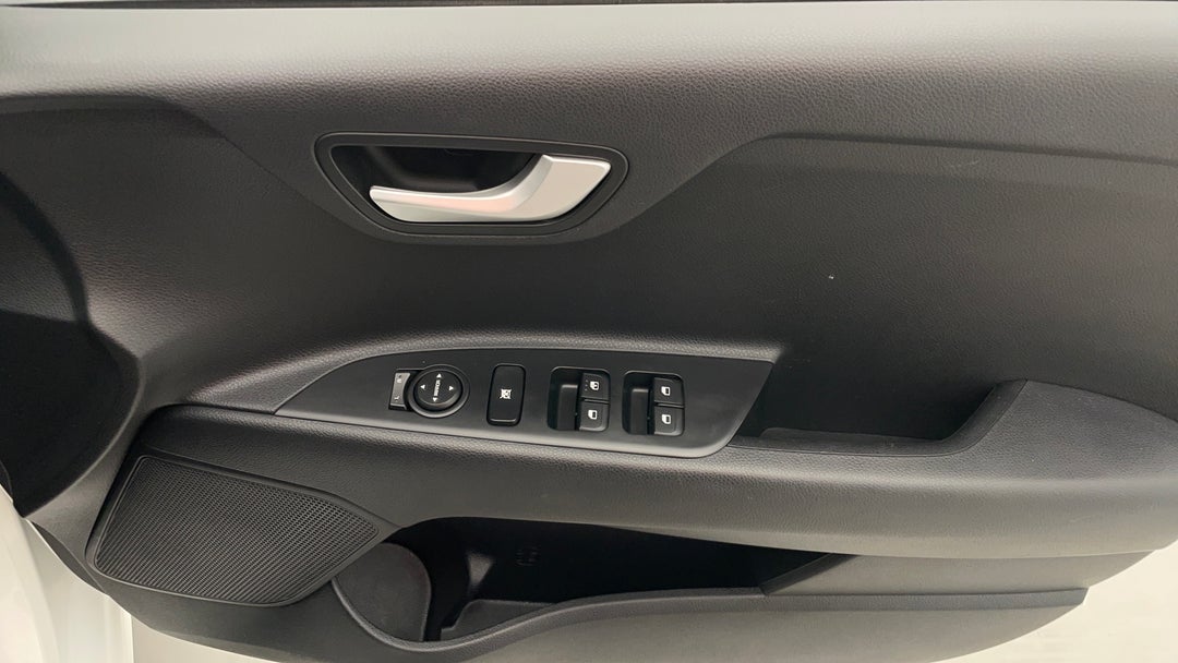 2021 Kia Rio S, Manual, 55104 km, Speaker View